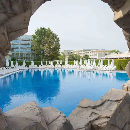 Hotel Club Sunny 4*