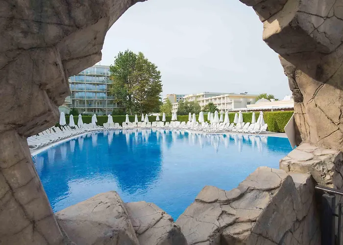 Hotell Club Sunny 4*