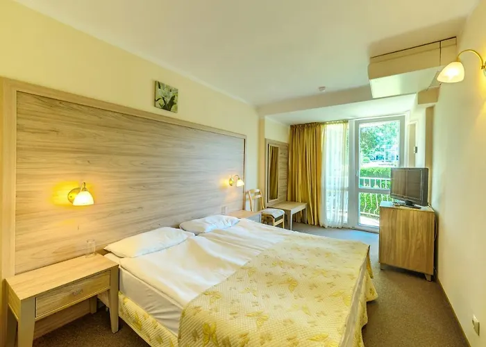 Club Sunny Hotell 4*