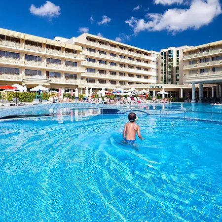 Club Sunny Hotel 4*